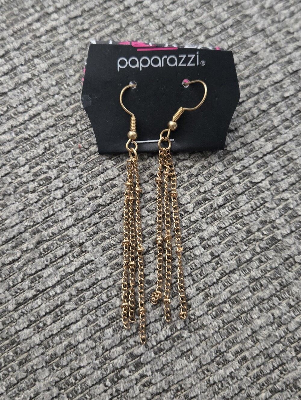 NWT Paparazzi Gold Chain Dangle Earrings